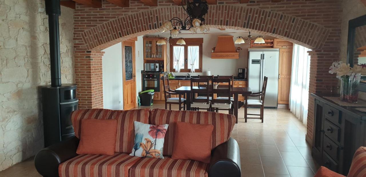 Casa Rural El Pilon Torre Val De San Pedro 외부 사진